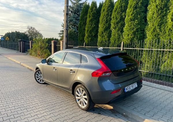 Volvo V40 cena 34950 przebieg: 278900, rok produkcji 2013 z Warszawa małe 781